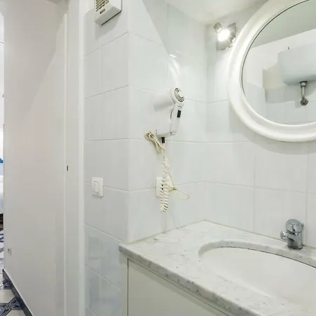 Villa Elisa Holiday Home-3
